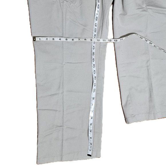 Tommy Hilfiger Pleated Front Men's Khaki Pants 42x30 - Picture 10 of 16